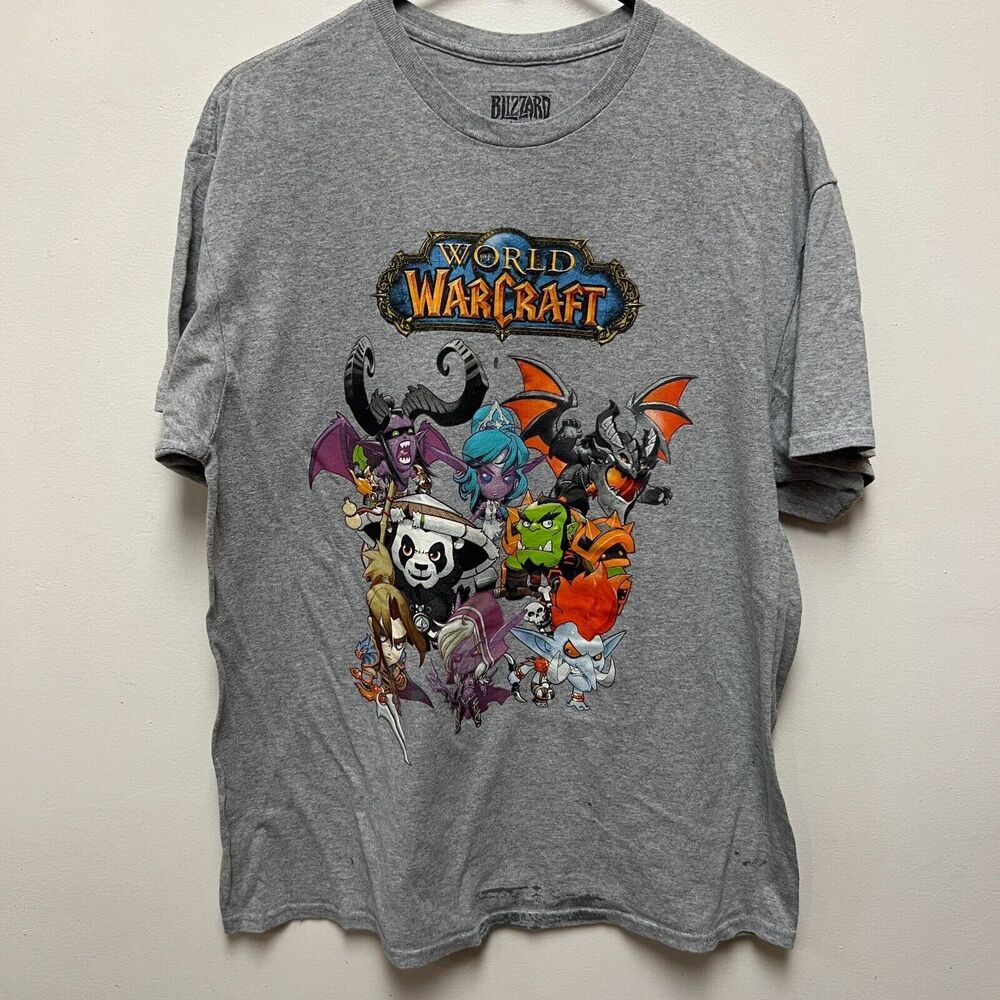 2020 World of Warcraft WOW Medium T-Shirt Gray Excellent Condition Toon Characte